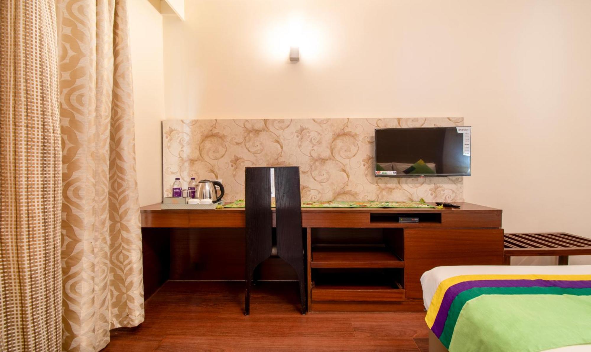 Treebo Cabana New Delhi Luaran gambar