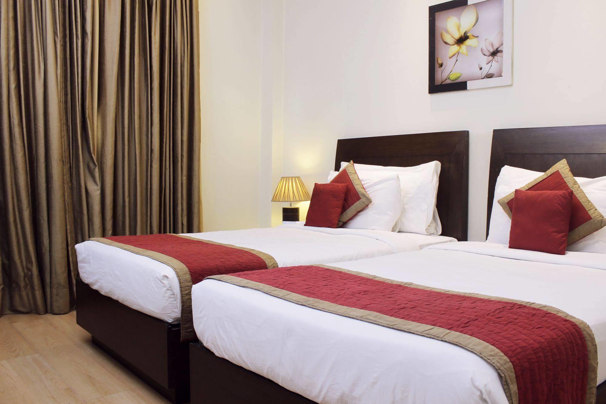 Treebo Cabana New Delhi Luaran gambar